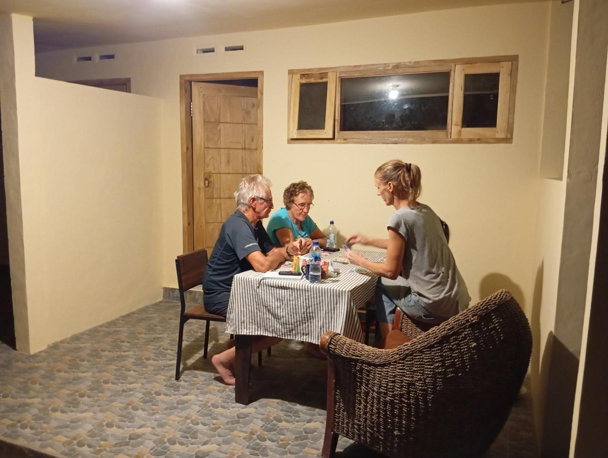 Rumah Kawan Senaru House Of Friend Екстериор снимка